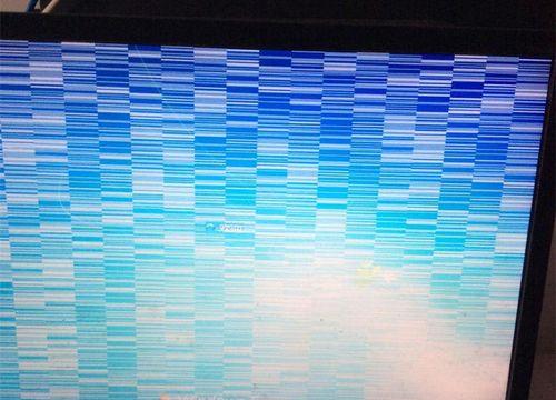 如何修复显示器波纹问题（解决显示器屏幕出现波纹的简易方法）